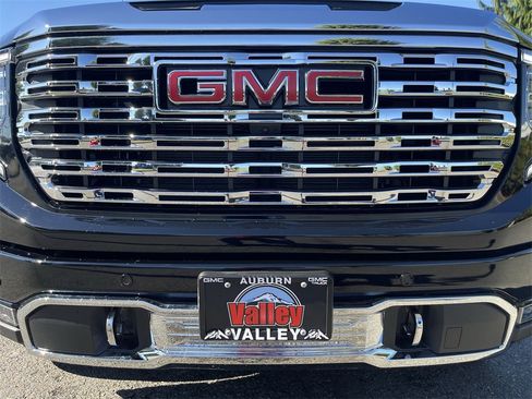 New 2025 GMC Sierra 1500 Denali w/ Denali Reserve Package image 32