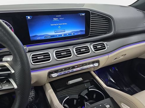 Used 2025 Mercedes-Benz GLS 450 4MATIC image 20