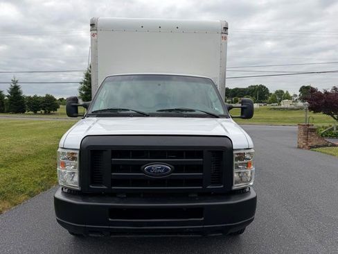 Used 2019 Ford E-350 and Econoline 350 Super Duty w/ Power Windows & Locks Group RWD image 4