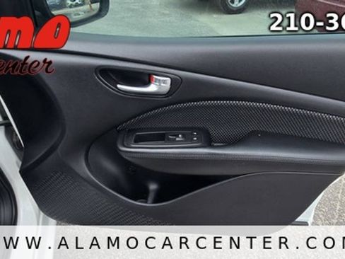Used 2016 Dodge Dart SE w/ Convenience Group FWD image 17
