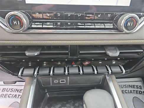 Certified 2026 Chevrolet Colorado ZR2 w/ Technology Package image 18