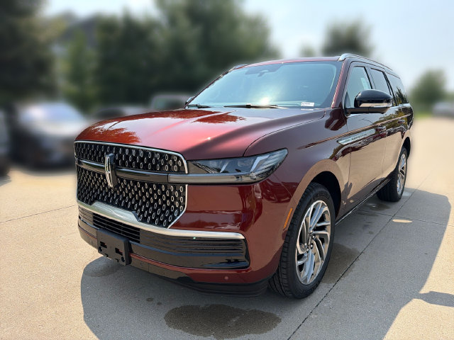 New 2027 Lincoln Navigator Reserve AWD/4WD image 10