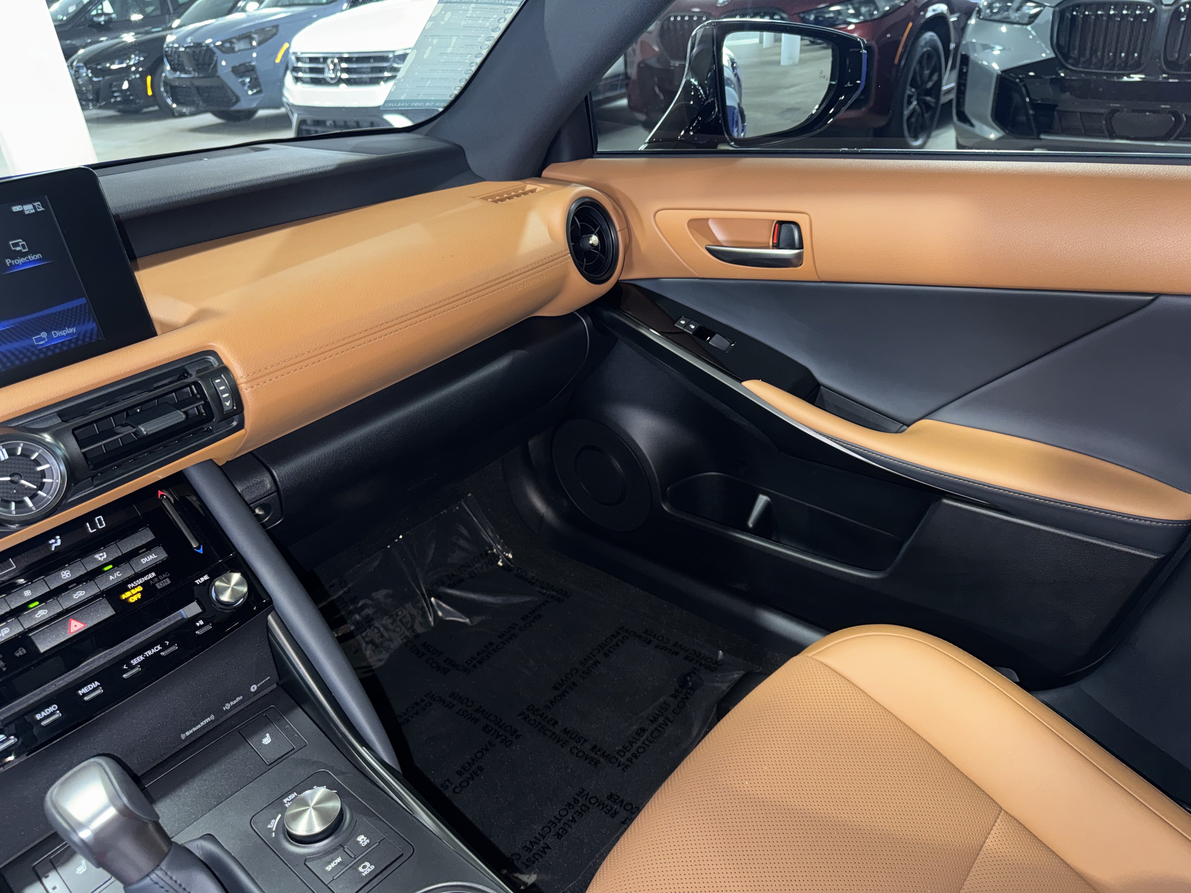 Used 2025 Lexus IS 350 F Sport RWD image 30