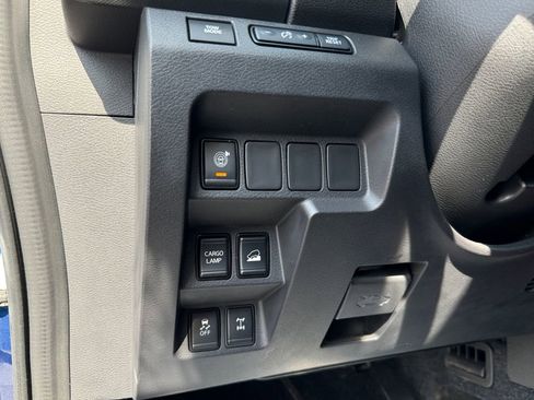 Used 2023 Nissan Frontier PRO-4X w/ Technology Package image 31