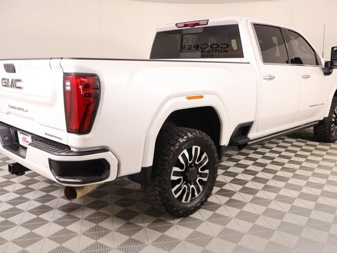 Used 2025 GMC Sierra 3500 Denali Ultimate AWD/4WD image 23