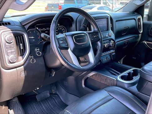 Used 2022 GMC Sierra 3500 Denali image 14
