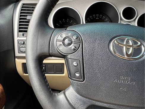 Used 2013 Toyota Tundra Limited RWD image 15