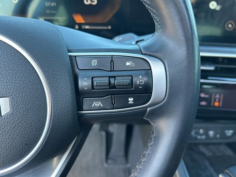 Used 2025 Kia K5 GT-Line w/ GT-Line Premium Package image 18