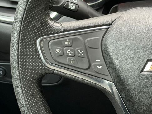 Used 2020 Chevrolet Equinox LS FWD image 15