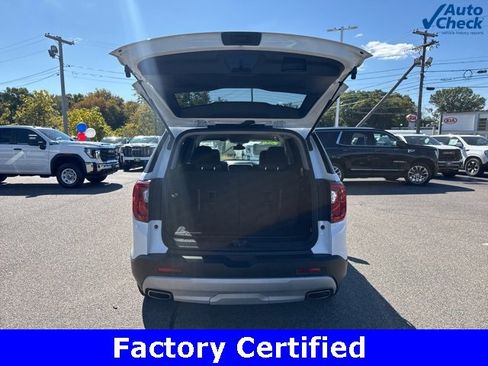 Certified 2023 GMC Acadia SLE image 10