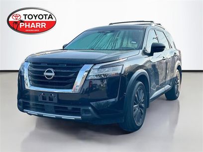 Used 2024 Nissan Pathfinder SL w/ SL Premium Package