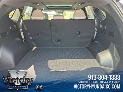 Used 2025 Hyundai Tucson Limited AWD/4WD image 23
