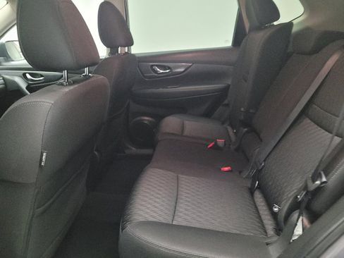 Used 2019 Nissan Rogue SV FWD image 18