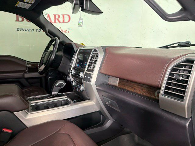 Used 2017 Ford F150 Platinum w/ Equipment Group 701A Luxury AWD/4WD image 33