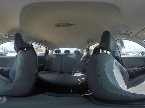 Used 2025 Kia K4 FWD image 41