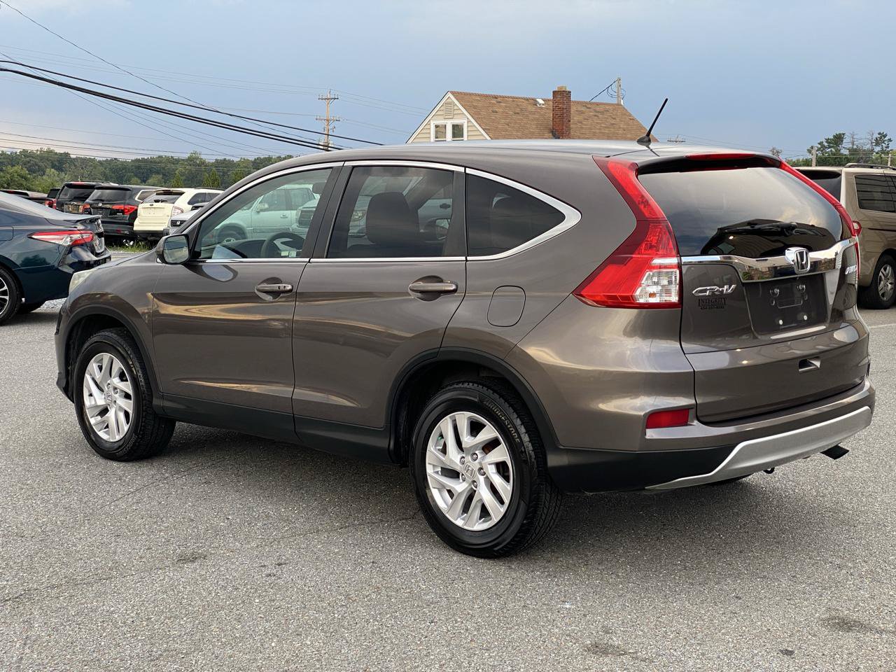 Used 2015 Honda CR-V EX image 2