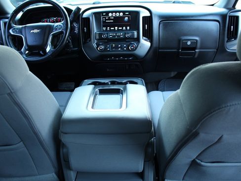 Used 2018 Chevrolet Silverado 1500 LT image 13
