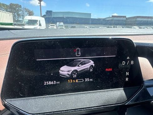 Used 2023 Volkswagen ID.4 Pro RWD image 11