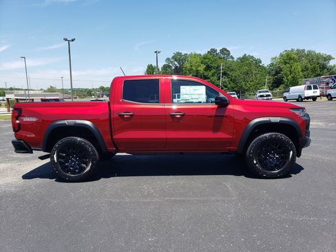 New 2026 Chevrolet Colorado Trail Boss AWD/4WD image 5