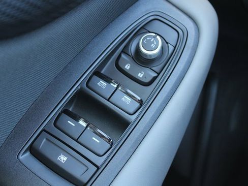 Certified 2025 Subaru Outback Premium image 29