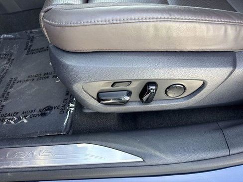 Certified 2024 Lexus RX 350 FWD w/ Convenience Package image 12