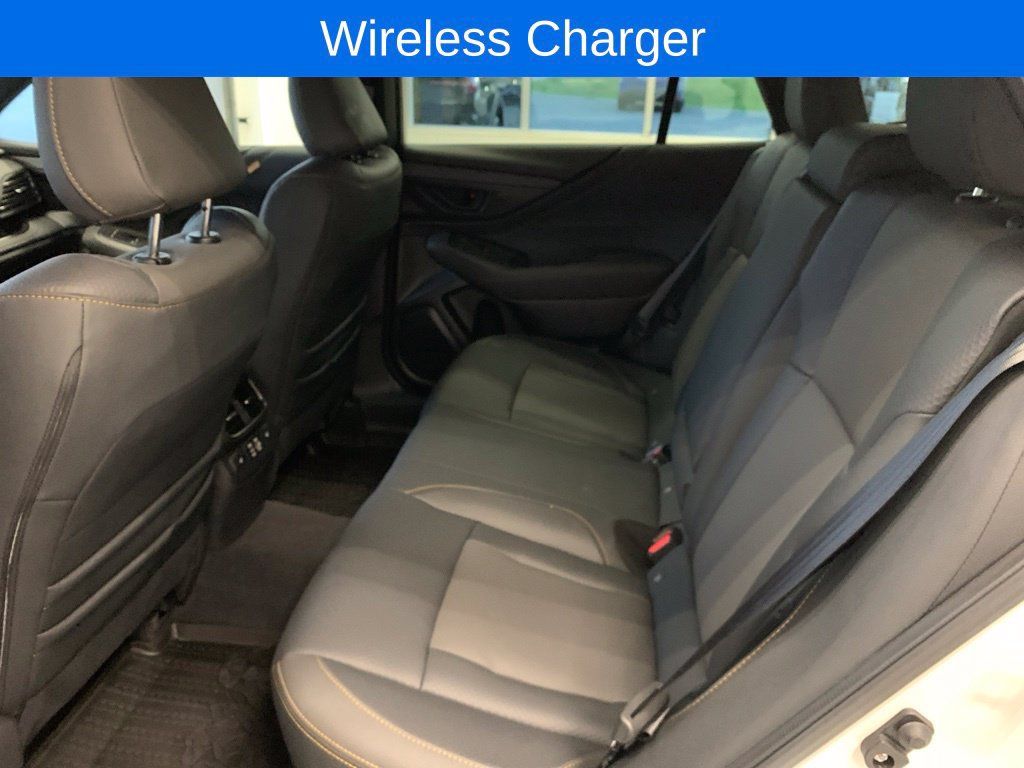 Used 2025 Subaru Outback Wilderness AWD/4WD image 12