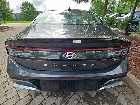 Used 2025 Hyundai Sonata Limited FWD image 7