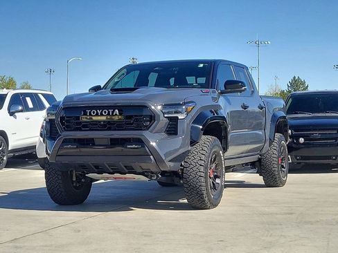 Used 2024 Toyota Tacoma TRD Pro image 4