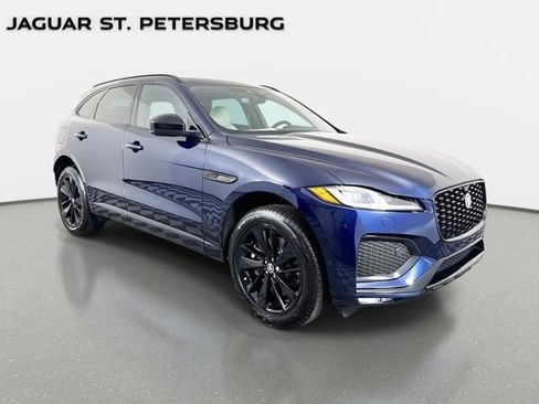New 2026 Jaguar F-PACE R-Dynamic S image 3
