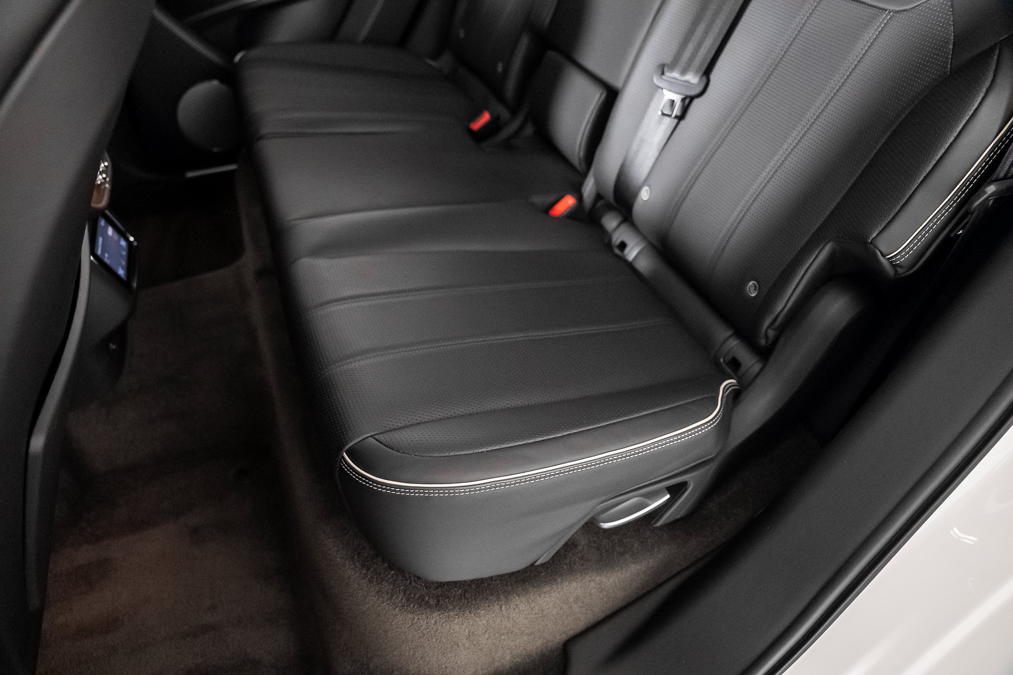 Used 2022 Bentley Bentayga AWD/4WD image 63