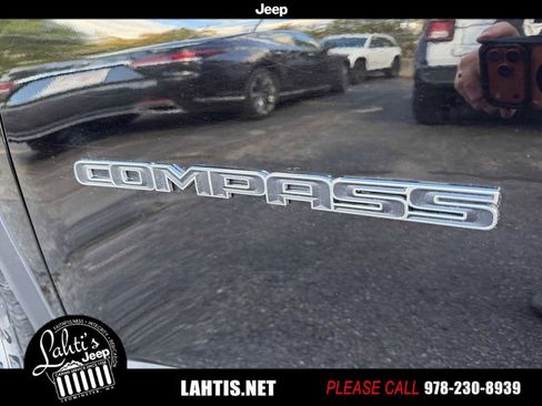 Certified 2022 Jeep Compass Limited image 25