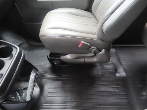 Used 2023 Chevrolet Express 3500 LS RWD image 31