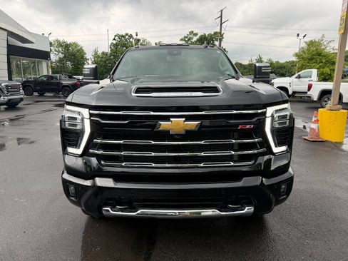Certified 2026 Chevrolet Silverado 2500 LT w/ Z71 Chrome Sport Edition AWD/4WD image 8