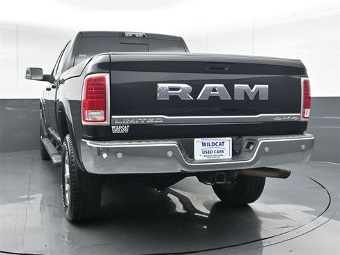 Used 2016 RAM 2500 Limited AWD/4WD image 6