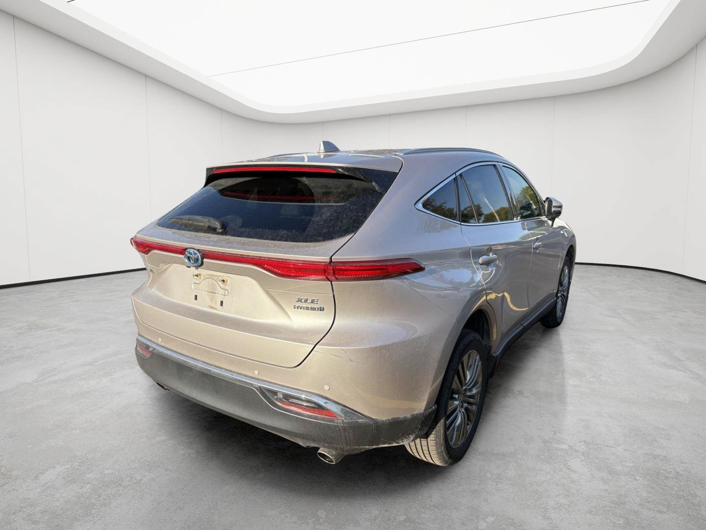 Used 2021 Toyota Venza XLE w/ Softex Package AWD/4WD image 7