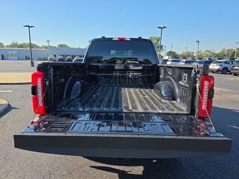 Used 2024 Ford F250 XL w/ STX Appearance Package image 9