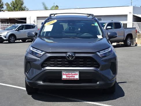 Used 2025 Toyota RAV4 XLE w/ Convenience Package FWD image 3