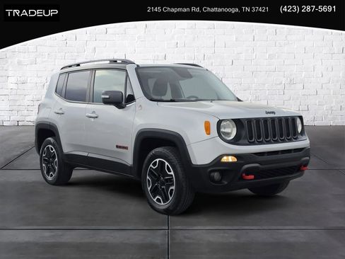 Used 2015 Jeep Renegade Trailhawk w/ Popular Equipment Group image 1