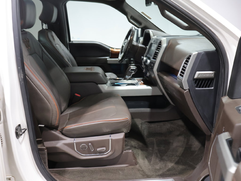 Used 2015 Ford F150 King Ranch w/ Equipment Group 601A Luxury AWD/4WD image 18
