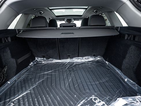 New 2025 Audi Q5 Premium Plus image 17