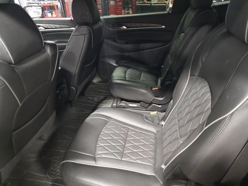 Used 2023 Buick Enclave Avenir w/ Avenir Technology Package AWD/4WD image 13