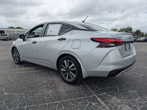 Used 2025 Nissan Versa S w/ S Plus Package image 6