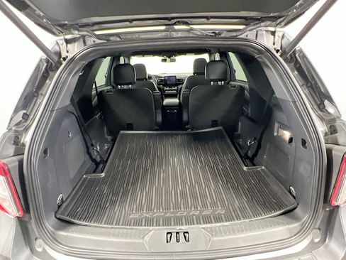 Used 2023 Ford Explorer ST-Line w/ Class IV Trailer Tow Package image 26