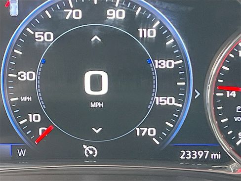 Used 2023 GMC Acadia AT4 w/ Technology Package image 12