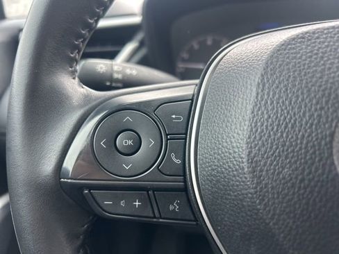 Used 2024 Toyota Corolla Cross SE image 18