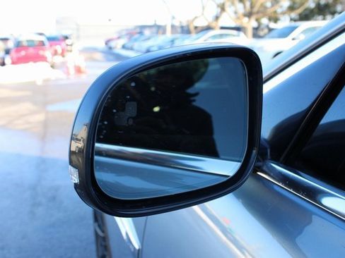 Used 2013 Jaguar XJ AWD image 8