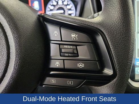 Used 2025 Subaru Crosstrek 2.0i Premium image 24