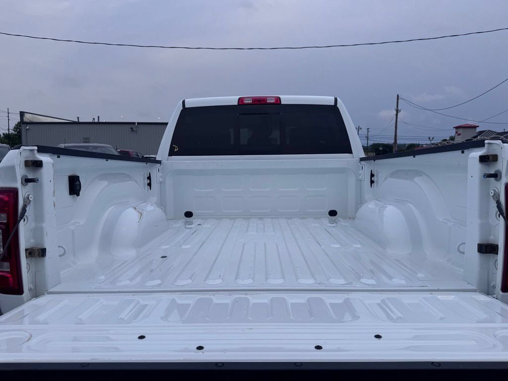 Used 2024 RAM 2500 Laramie w/ Safety Group AWD/4WD image 7