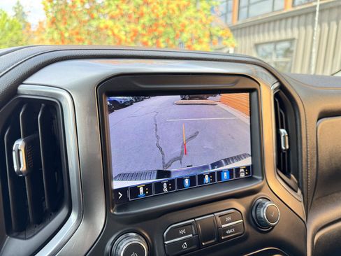 Used 2020 Chevrolet Silverado 3500 LTZ w/ LTZ Premium Package AWD/4WD image 19