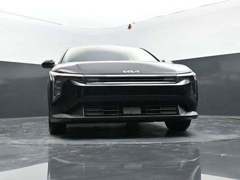 Used 2025 Kia K4 LXS image 51